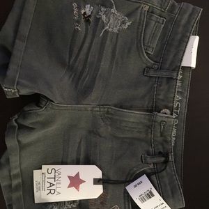 Vanilla Star Olive green shorts